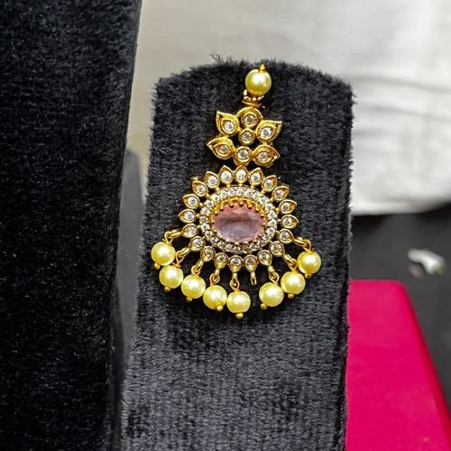 Pink Pearl Choker - Image 3